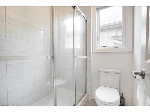 81 Granite Ridge Trail, Hamilton, ON - Indoor Photo Showing Bathroom