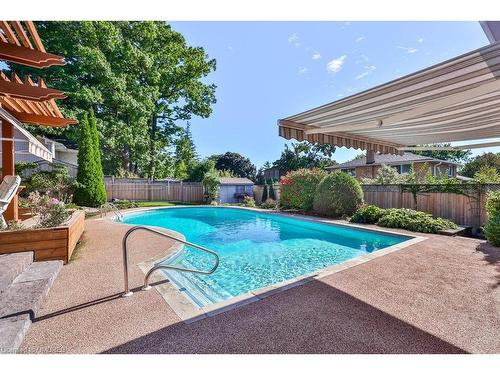 3689 Beechollow Crescent, Mississauga, ON - Outdoor With In Ground Pool With Backyard