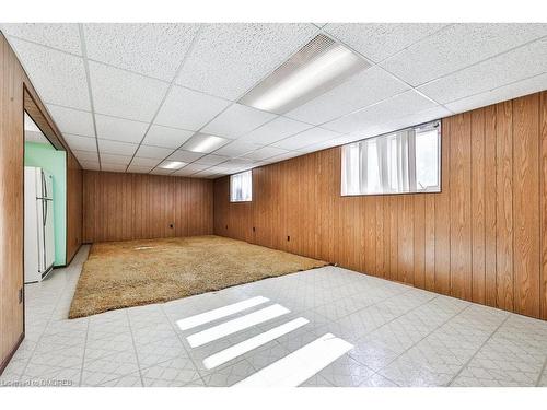 3689 Beechollow Crescent, Mississauga, ON - Indoor Photo Showing Basement