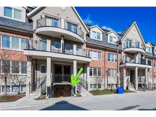 4-01-2420 Baronwood Drive, Oakville, ON - Outdoor With Facade