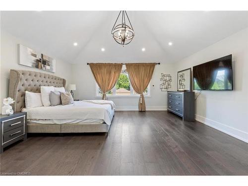 265 Woodale Avenue, Oakville, ON - Indoor Photo Showing Bedroom