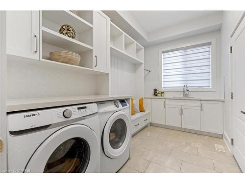 265 Woodale Avenue, Oakville, ON - Indoor Photo Showing Laundry Room