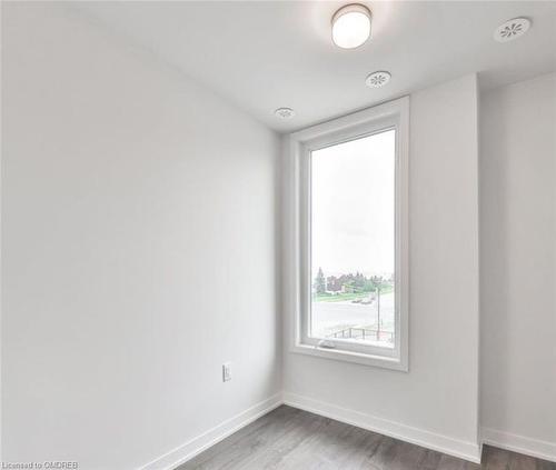 21-3425 Ridgeway Drive, Mississauga, ON - Indoor Photo Showing Other Room