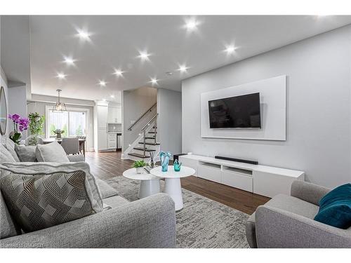 28 Bramcedar Crescent, Brampton, ON - Indoor Photo Showing Living Room