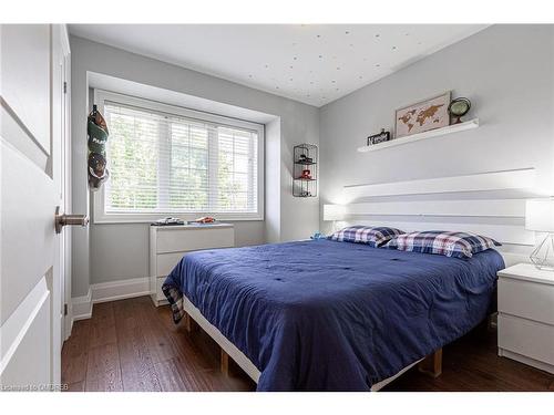 28 Bramcedar Crescent, Brampton, ON - Indoor Photo Showing Bedroom