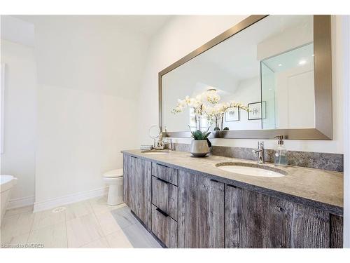 2189 Lillykin Street, Oakville, ON - Indoor Photo Showing Bathroom