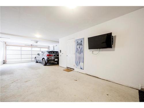 2189 Lillykin Street, Oakville, ON - Indoor Photo Showing Garage