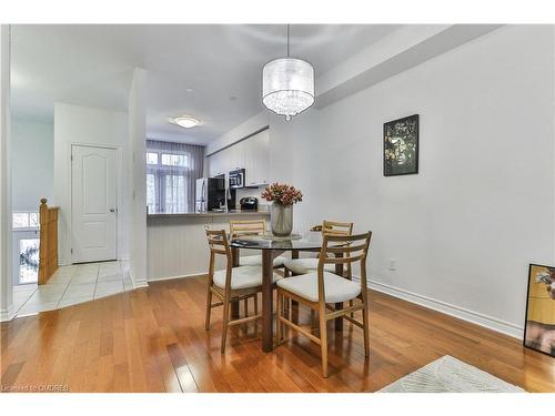 971 Reimer Common, Burlington, ON - Indoor Photo Showing Dining Room