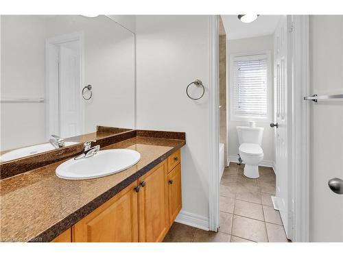 4214 Amaletta Crescent, Burlington, ON - Indoor Photo Showing Bathroom