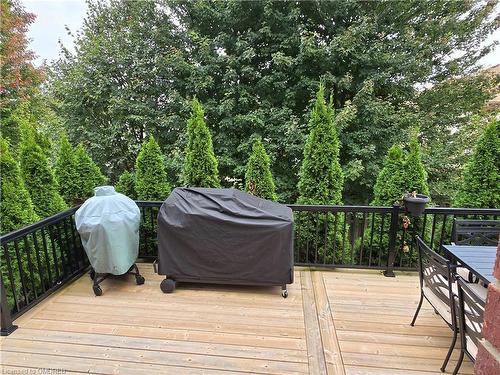 520 Pine Hollow Court, Kitchener, ON - Outdoor With Deck Patio Veranda