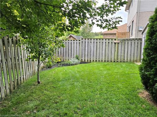 520 Pine Hollow Court, Kitchener, ON - Outdoor