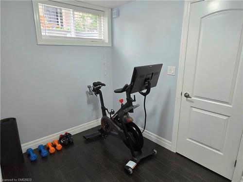 520 Pine Hollow Court, Kitchener, ON - Indoor Photo Showing Gym Room