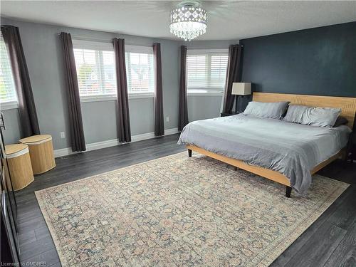 520 Pine Hollow Court, Kitchener, ON - Indoor Photo Showing Bedroom