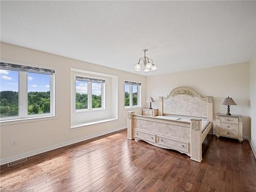 3104 Cardross Court, Oakville, ON - Indoor Photo Showing Bedroom