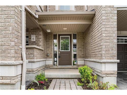 6-2435 Greenwich Drive, Oakville, ON - Outdoor