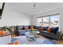 18 Viger Drive, Welland, ON  - Indoor Photo Showing Living Room 