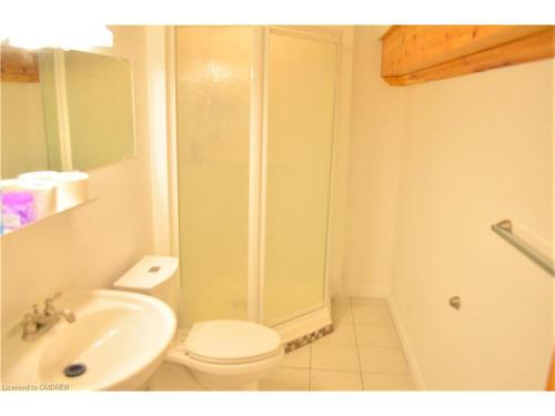 55 Keewatin Avenue, Kitchener, ON - Indoor Photo Showing Bathroom