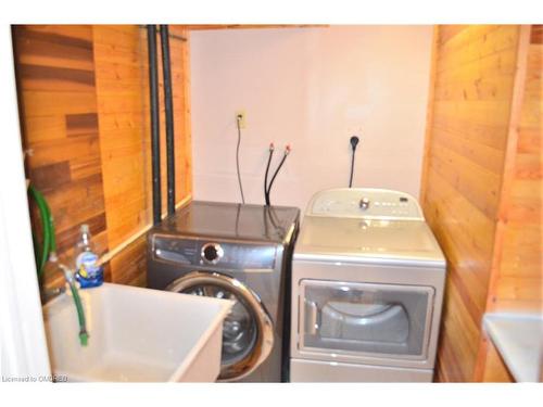 55 Keewatin Avenue, Kitchener, ON - Indoor Photo Showing Laundry Room