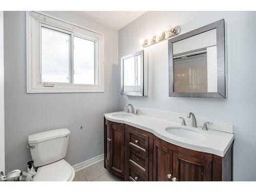 Main Fl-271 Carson Drive, Hamilton, ON - Indoor Photo Showing Bathroom