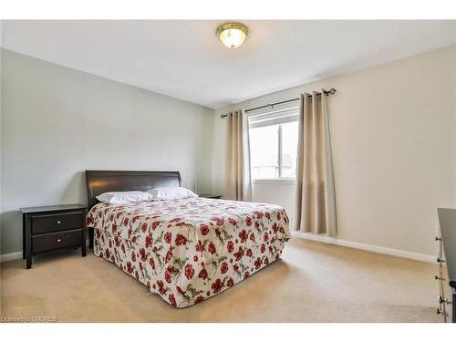 1185 Barclay Circle, Milton, ON - Indoor Photo Showing Bedroom