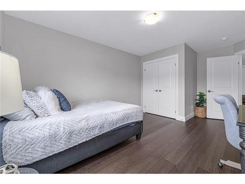 985 Audrey Place, Kitchener, ON - Indoor Photo Showing Bedroom