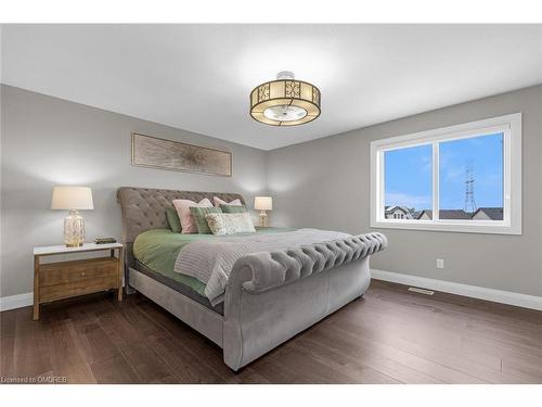 985 Audrey Place, Kitchener, ON - Indoor Photo Showing Bedroom