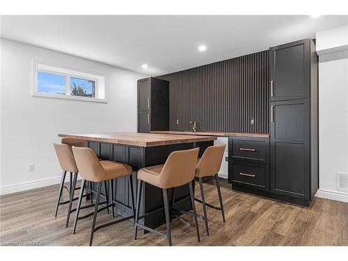 985 Audrey Place, Kitchener, ON - Indoor Photo Showing Dining Room