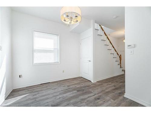 73 Hope Avenue, Hamilton, ON - Indoor Photo Showing Other Room