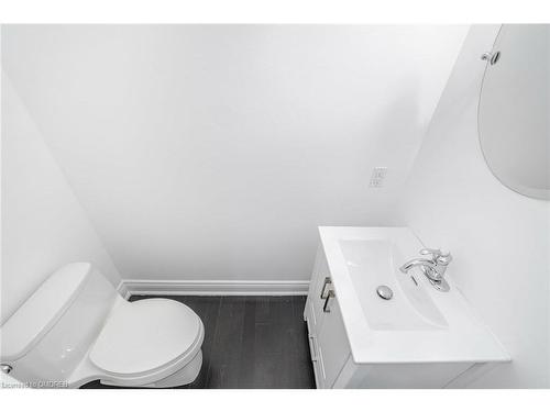 258 Northshore Boulevard W, Burlington, ON - Indoor Photo Showing Bathroom