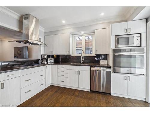 858 Partridge Drive, Burlington, ON - Indoor Photo Showing Kitchen