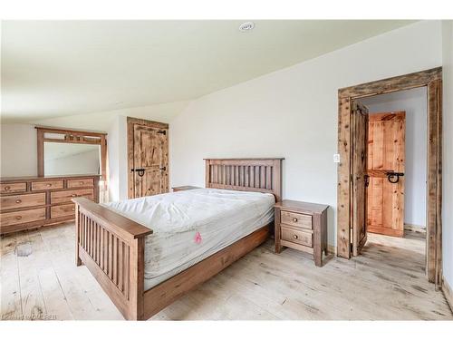 1268 Highway 6, Flamborough, ON - Indoor Photo Showing Bedroom