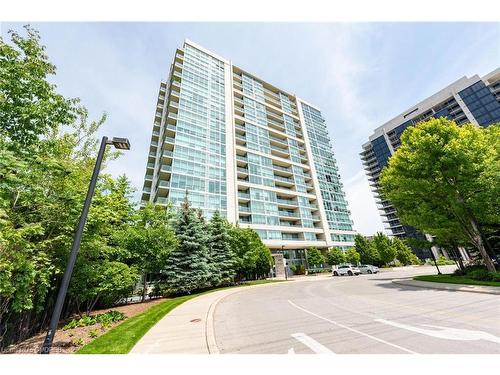 710-1055 Southdown Road, Mississauga, ON - Outdoor With Balcony With Facade