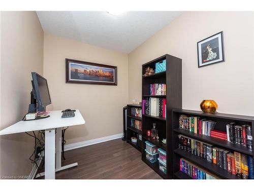 710-1055 Southdown Road, Mississauga, ON - Indoor Photo Showing Office