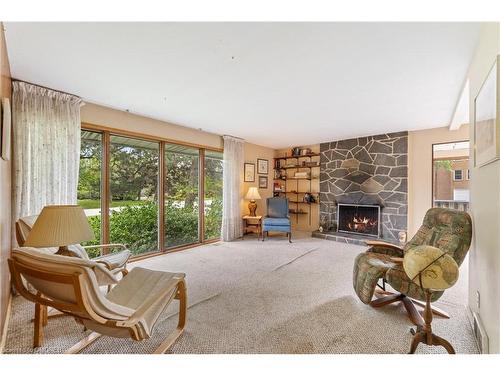 1302 Gainsborough Drive, Oakville, ON - Indoor Photo Showing Living Room With Fireplace