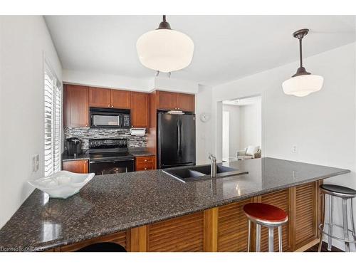 949 Hasselfeldt Heights, Milton, ON - Indoor Photo Showing Kitchen With Double Sink