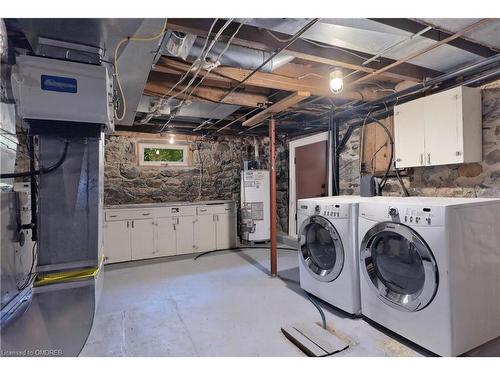 40 Centre Street, Alliston, ON - Indoor Photo Showing Laundry Room