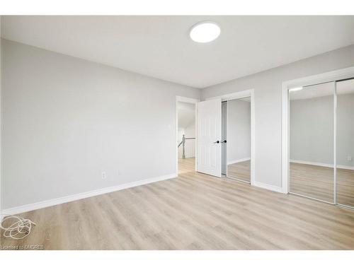 169 Ravenbury Drive, Hamilton, ON - Indoor Photo Showing Other Room