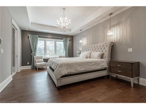 430 Stanfield Drive, Oakville, ON - Indoor Photo Showing Bedroom