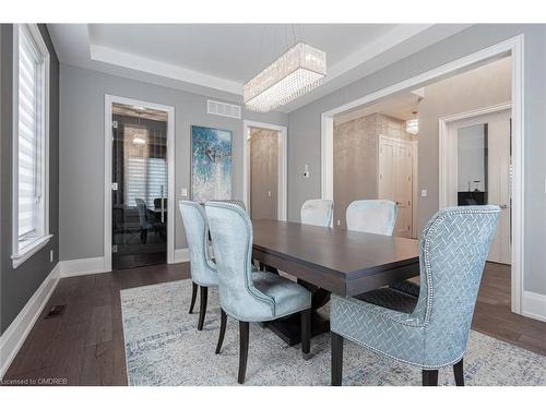 430 Stanfield Drive, Oakville, ON - Indoor Photo Showing Dining Room