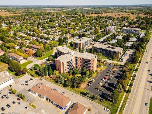 802-9 Bonheur Court, Brantford, ON - Outdoor With View