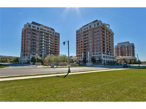 1110-2391 Central Park Drive, Oakville, ON - Outdoor With Facade