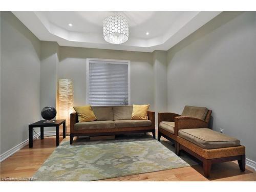 1104 Agram Drive, Oakville, ON - Indoor Photo Showing Other Room