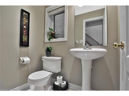 1104 Agram Drive, Oakville, ON - Indoor Photo Showing Bathroom