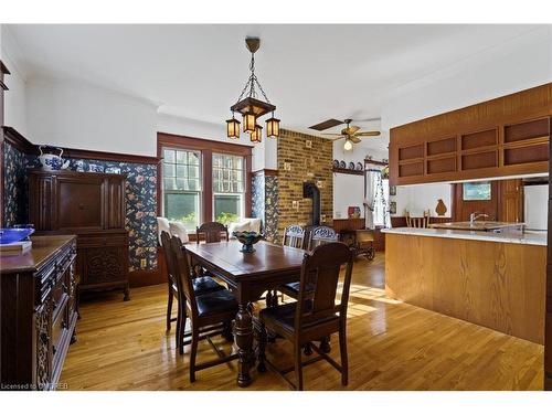 3175 Lakeshore Road W, Oakville, ON - Indoor Photo Showing Dining Room