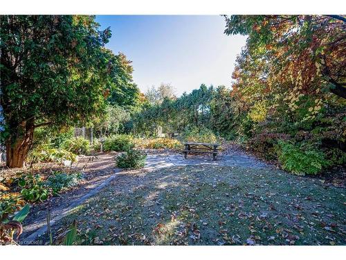 3175 Lakeshore Road W, Oakville, ON - Outdoor