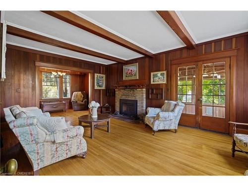 3175 Lakeshore Road W, Oakville, ON - Indoor Photo Showing Living Room With Fireplace