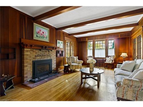 3175 Lakeshore Road W, Oakville, ON - Indoor Photo Showing Living Room With Fireplace