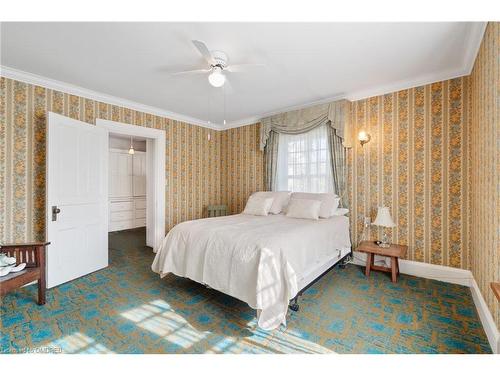 3175 Lakeshore Road W, Oakville, ON - Indoor Photo Showing Bedroom