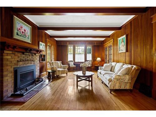 3175 Lakeshore Road W, Oakville, ON - Indoor Photo Showing Living Room With Fireplace