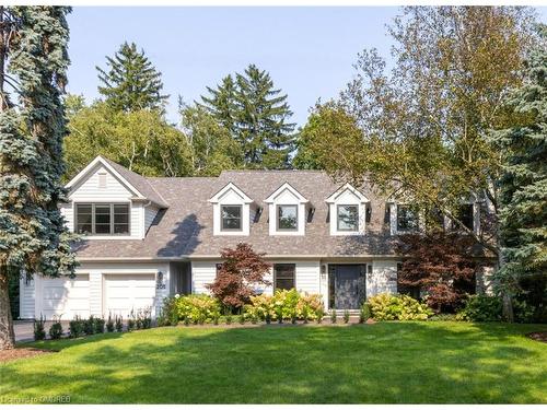 205 Forestwood Drive, Oakville, ON - Outdoor With Facade